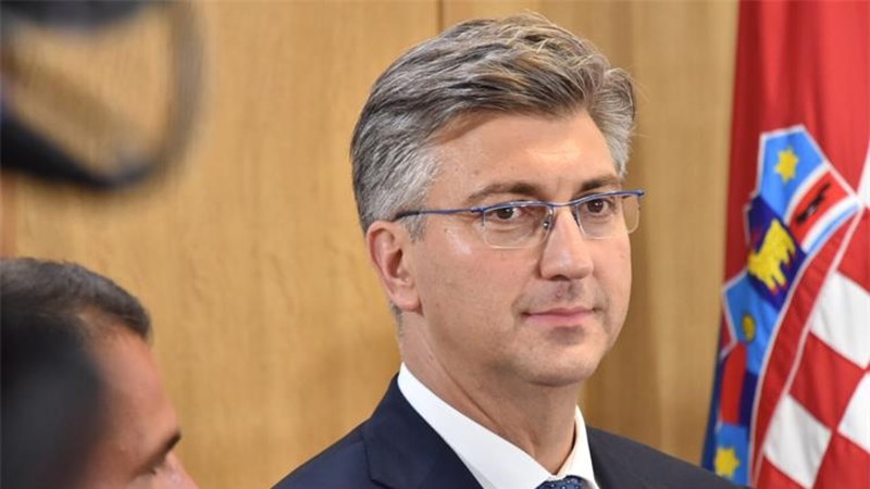 Plenković: Dio mjera iz četvrtog vala porezne reforme ide upravo prema mladima